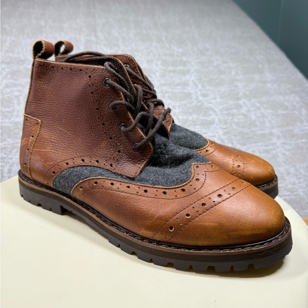 Toms Broque Brown Leather Vibram Sole Lace Up Men Boot Size 7.5